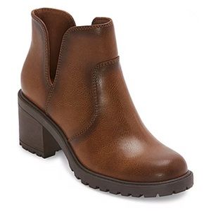 Frye and Co. Womens Amerie Stacked Heel Booties Brown Size 5 1/2 NWB